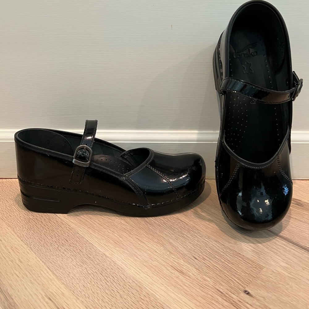 Black Patent Dansko Mary Jane Clogs